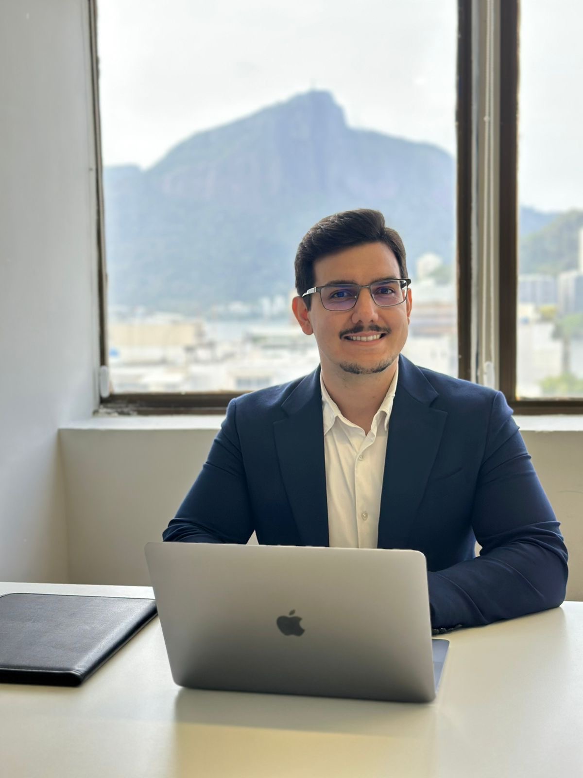 Dr. Daniel Feijó Ramos Oliveira, sócio fundador do DRO Advogados